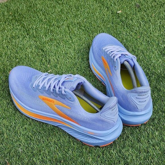 BROOKS GHOST 17 - Women's Athletic Shoes - SIZE 12B - Picture 6 of 10